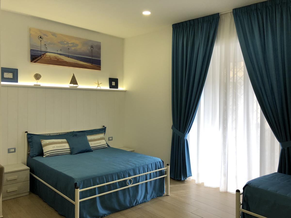 Antica Capri Bed & Breakfast เนเปิลส์ ภายนอก รูปภาพ