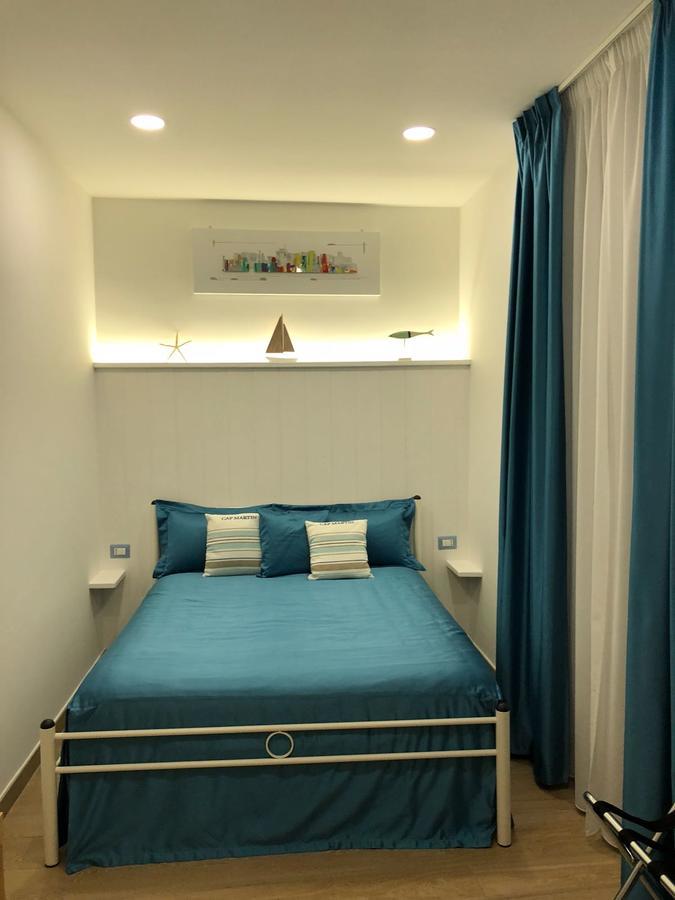 Antica Capri Bed & Breakfast เนเปิลส์ ภายนอก รูปภาพ